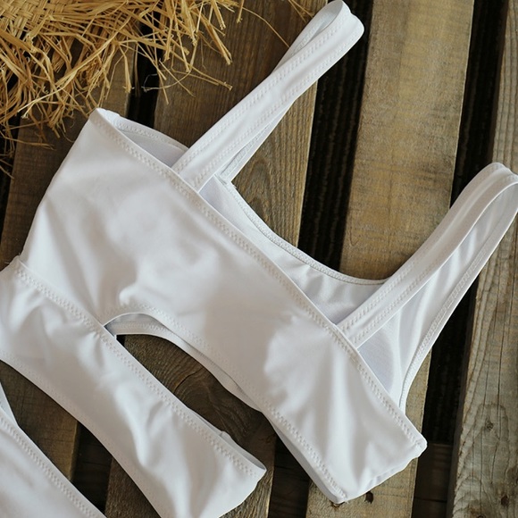 CLEARANCE White Sexy Strappy Cut Out 1 Pc Monokini Swimsuit - Picture 7 of 7